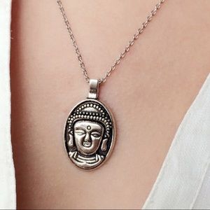 Beautiful Buddha Necklace - Silver